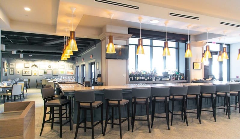 Hawks Cay - Sixty One Prime Bar